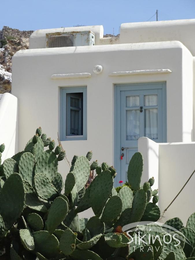 Traditional Apartment In Kastro Sikinos Luaran gambar
