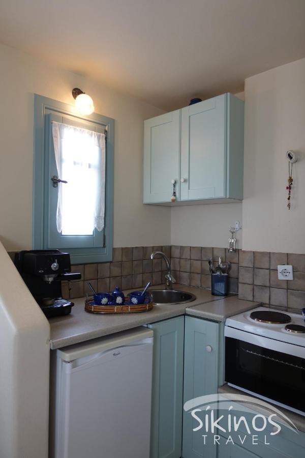 Traditional Apartment In Kastro Sikinos Luaran gambar